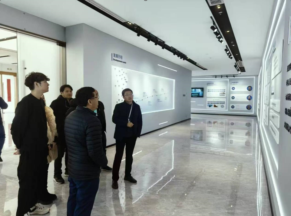 屏幕截图 2025-02-26 103146.png